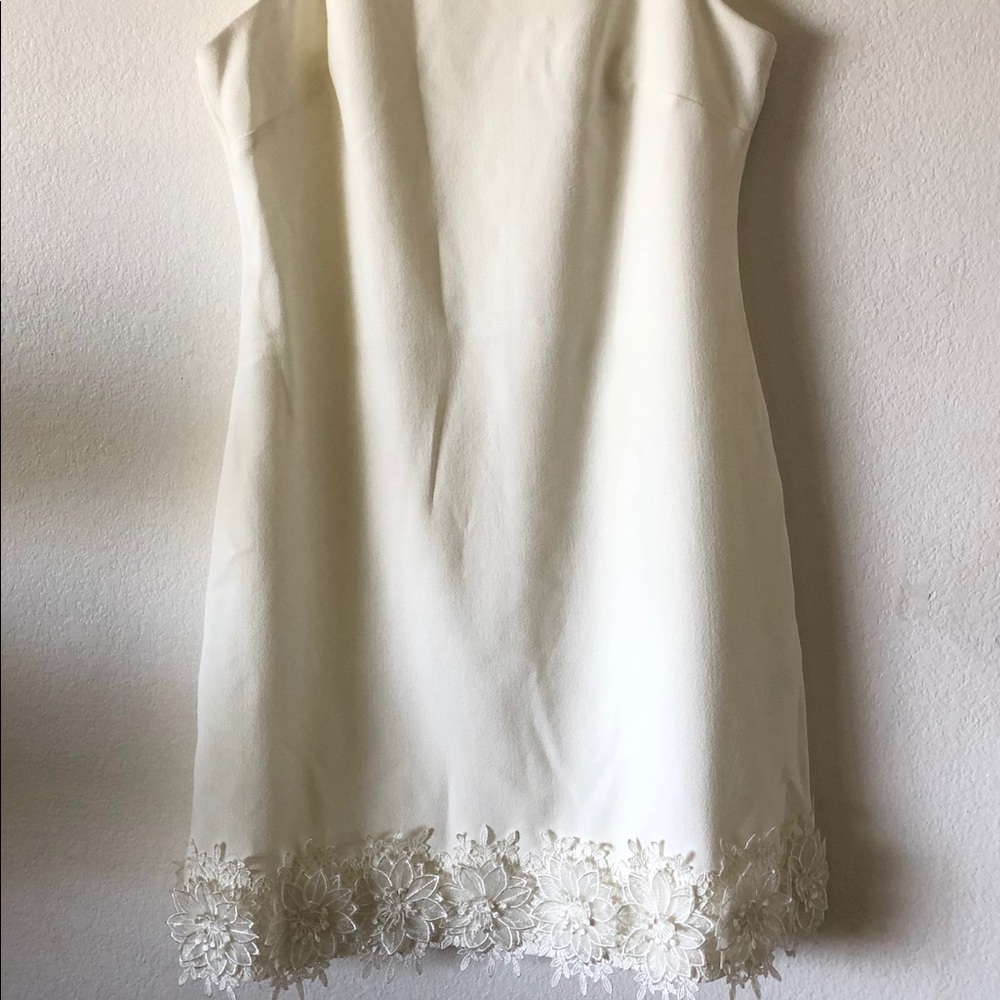 Laced Trim Dress By Julia Jordan